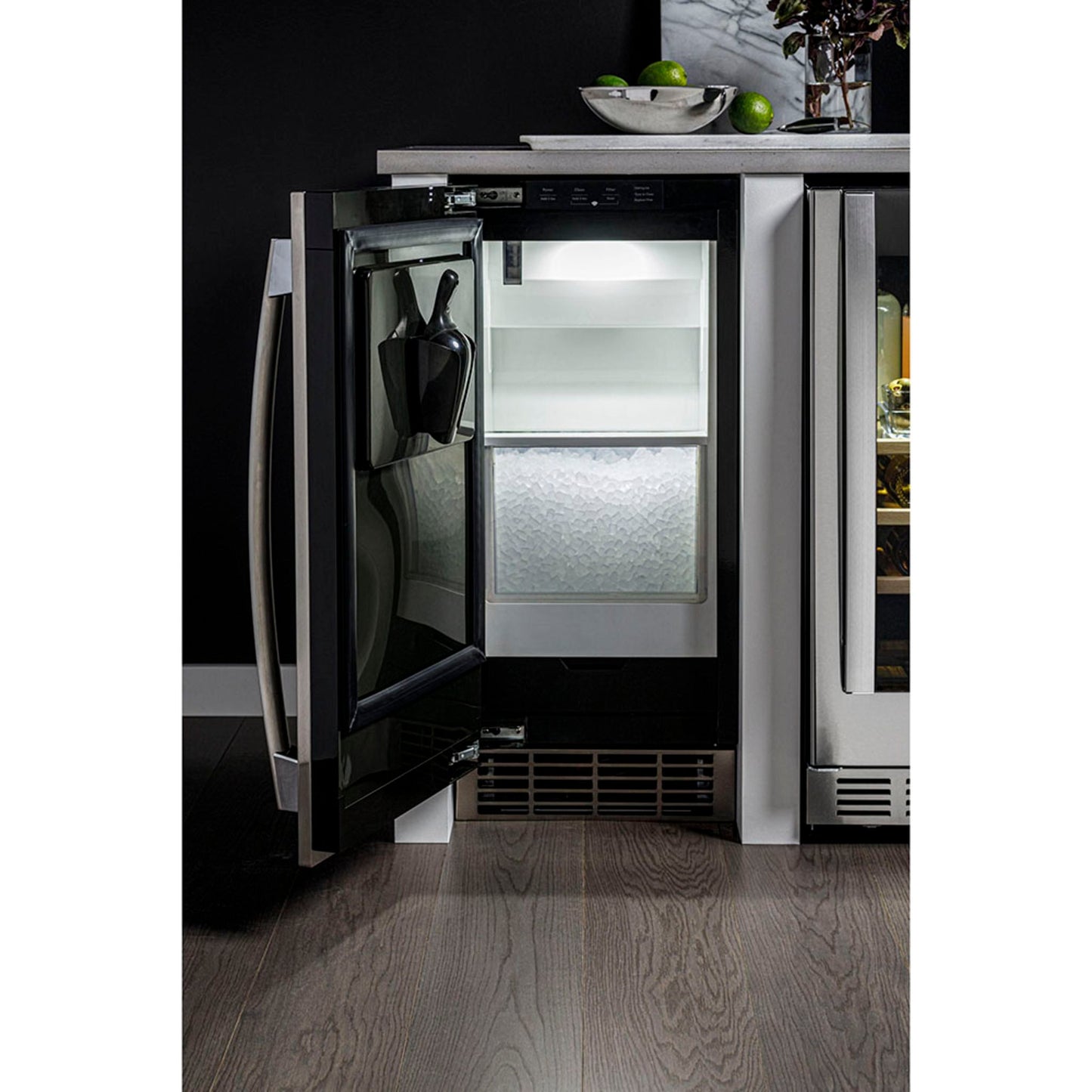 Monogram 15-Inch Ice Maker Panel Ready - UNC15NPRII
